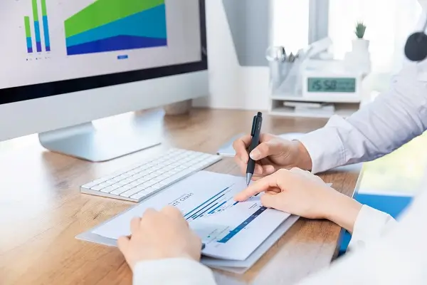 法律审判为什么那么慢